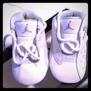 🦋White Jordan RETRO Gift Pack